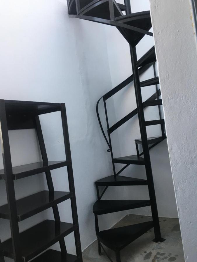 Modern & Comfortable House In The City Center Ermoupoli Exterior foto